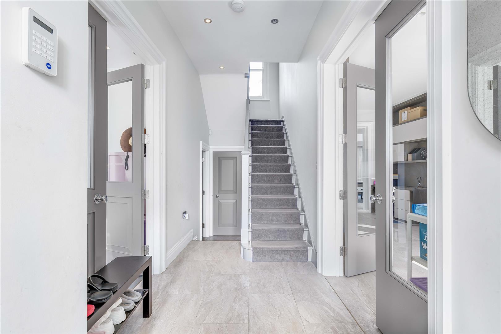 Princes Road, Wimbledon Andrew Scott Robertson